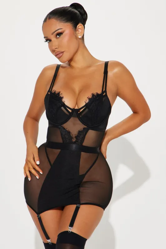 Gigi Mesh Garter Chemise - Black sold by Fashion Nova
