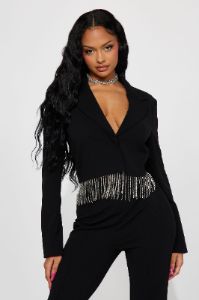 Invite Only Cropped Blazer - Black sold by Fashion Nova