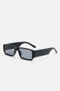 Don't Play Me Sunglasses - Matte Black/Smoke sold by Fashion Nova