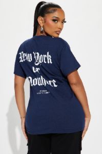 New York Or Nowhere Tee - Navy sold by Fashion Nova