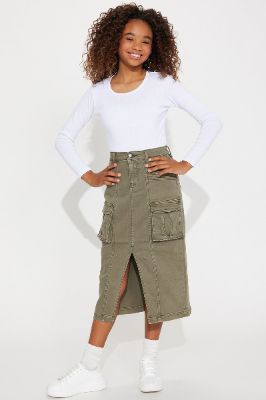 Mini Get in Line Cargo Maxi Skirt - Olive sold by Fashion Nova
