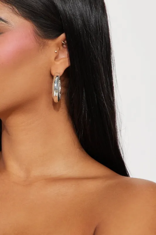 Keep Shining Hoop Earrings  - Silver sold by Fashion Nova