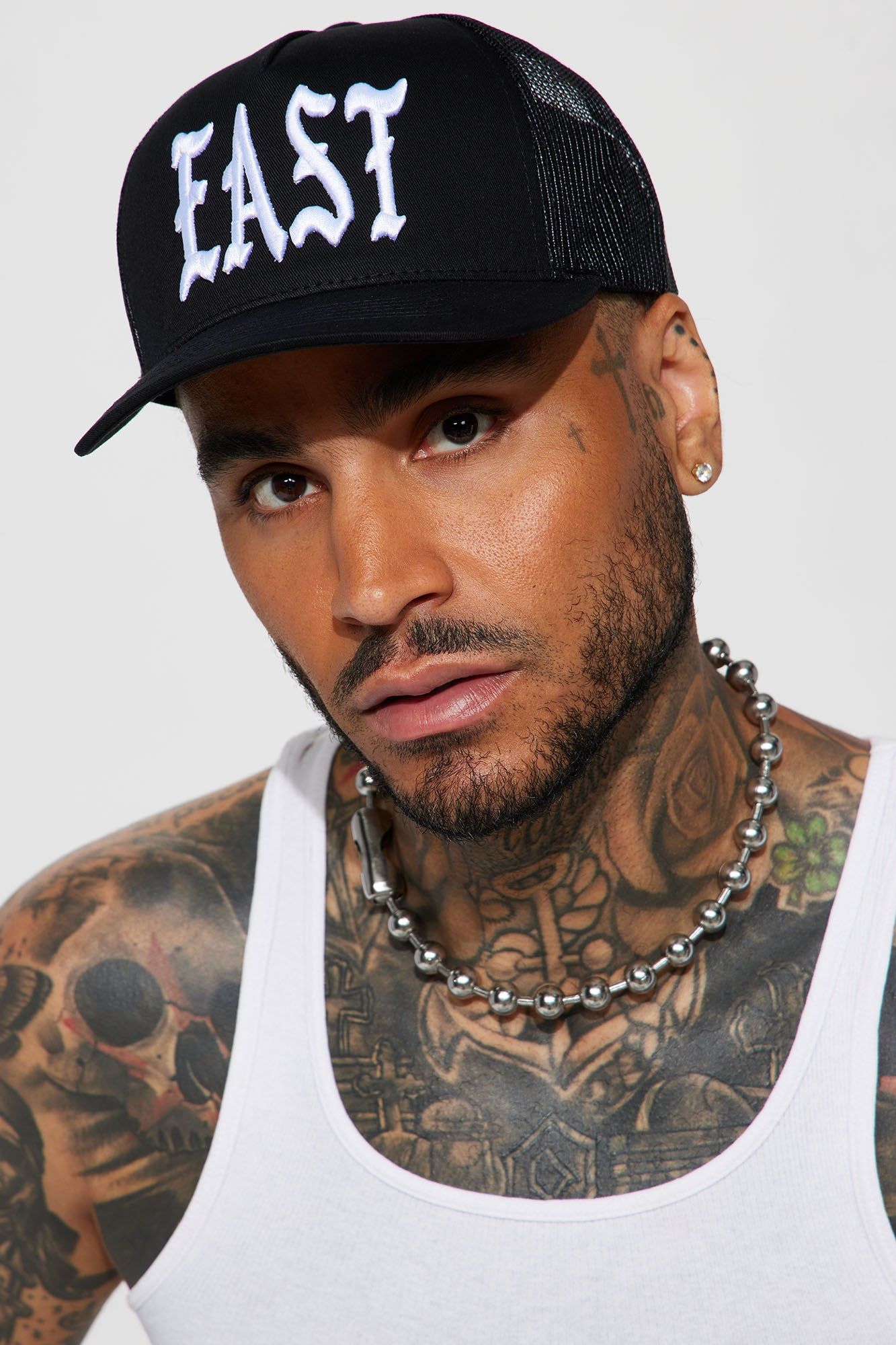 East Side Twill Trucker Hat - Black sold by Fashion Nova