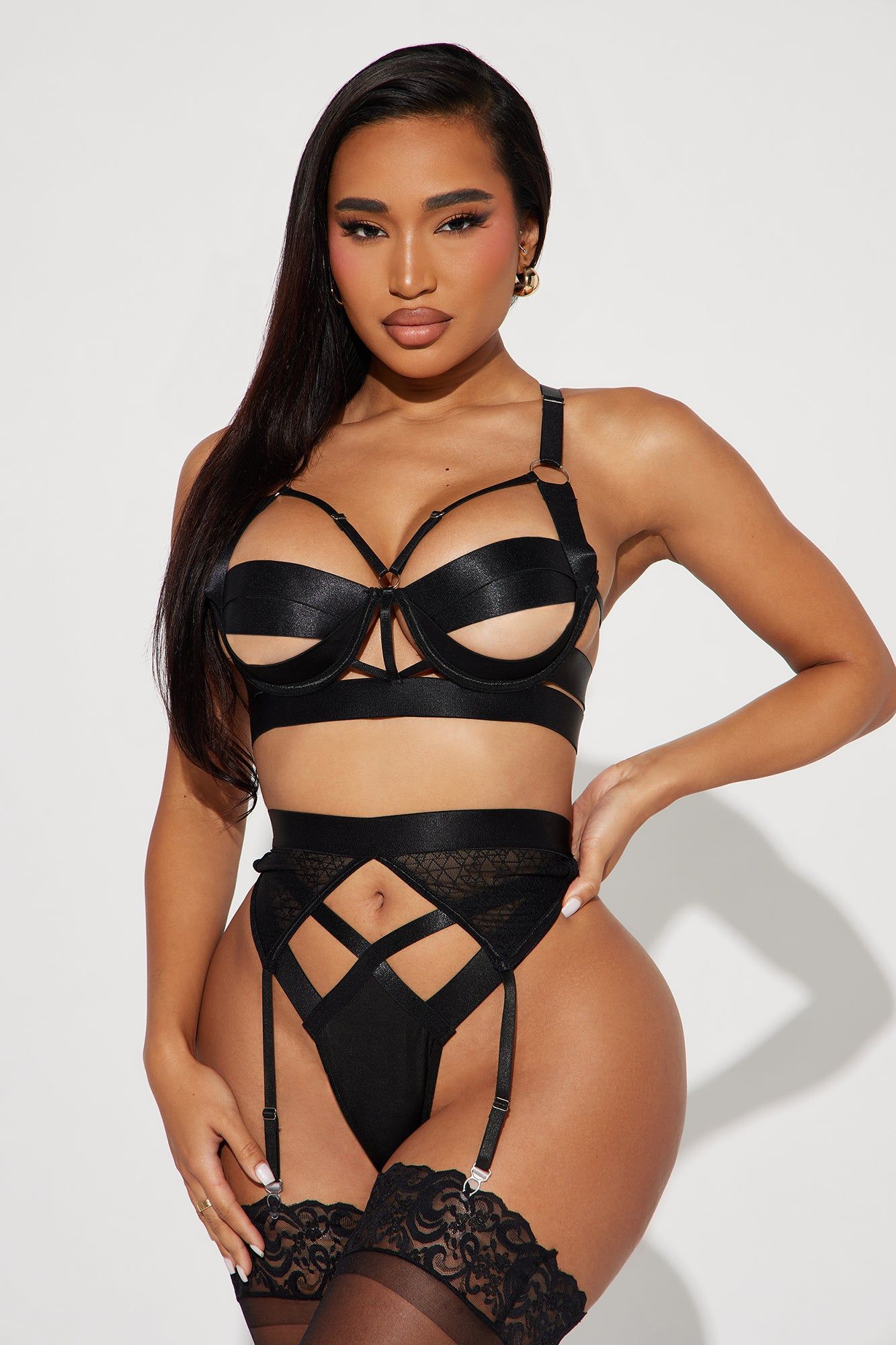 Lust And Passion Strappy 3 Piece Garter Set - Black sold by Fashion Nova