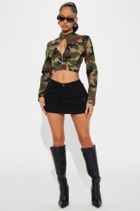 Always On Duty Jacket - Green/combo sold by Fashion Nova