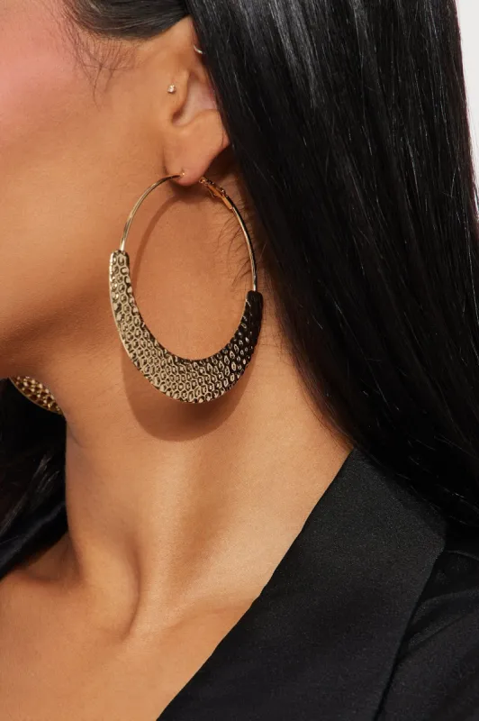 A Day In Paradise Earrings - Gold sold by Fashion Nova