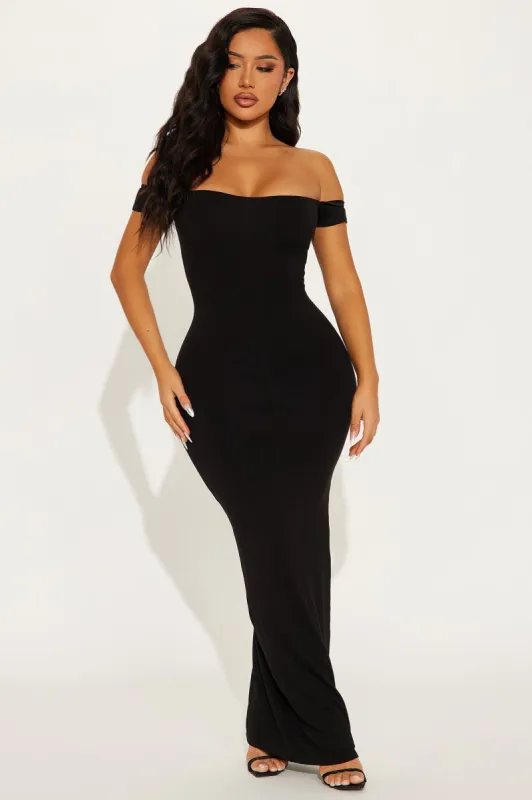 Mina Smooth Double Lined Maxi Dress - Black sold by Fashion Nova