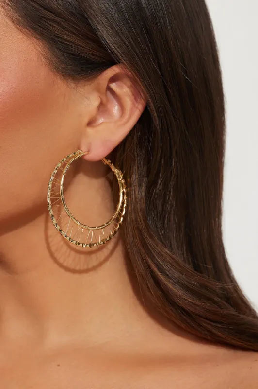 Days In The Sun Earrings - Gold sold by Fashion Nova