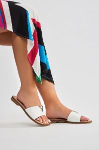 Devan Flat Sandals - White sold by Fashion Nova