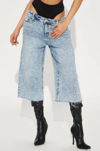 Leaving Him Behind Cropped Wide Leg Jeans - Light Wash sold by Fashion Nova