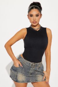Amaya Crew Neck Bodysuit - Black sold by Fashion Nova