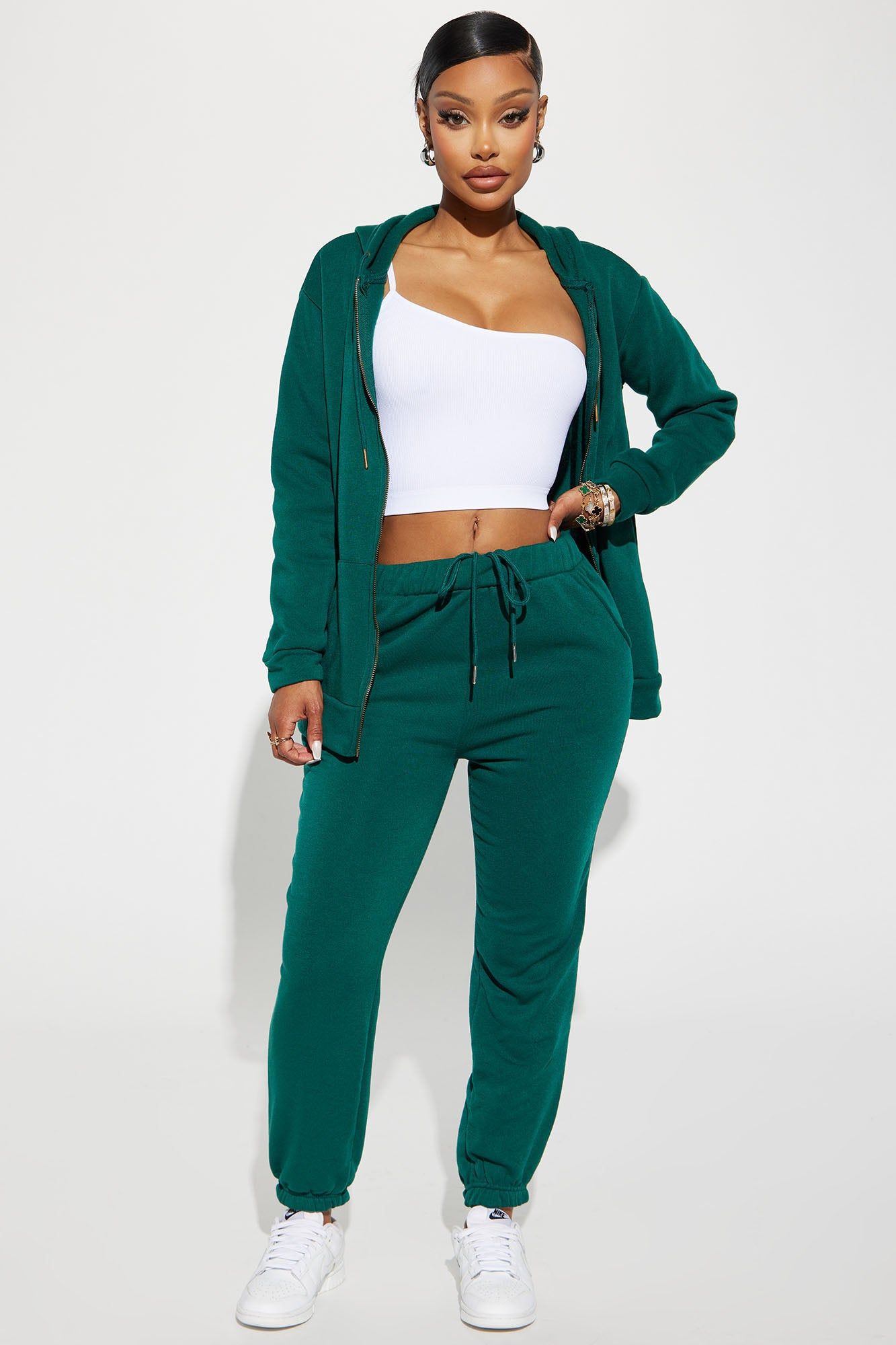 Lizette Oversized Lounge Jogger - Hunter sold by Fashion Nova
