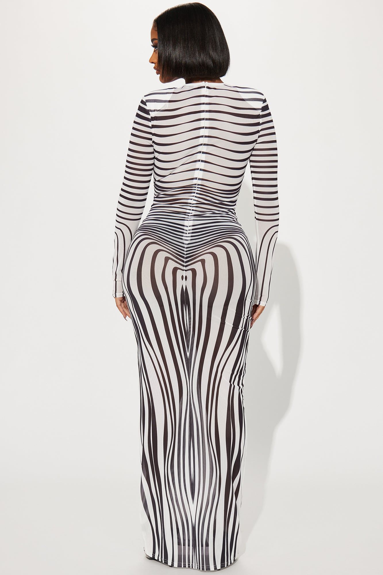 Brooke Mesh Maxi Dress - Black/White sold by Fashion Nova product image thumbnail 3