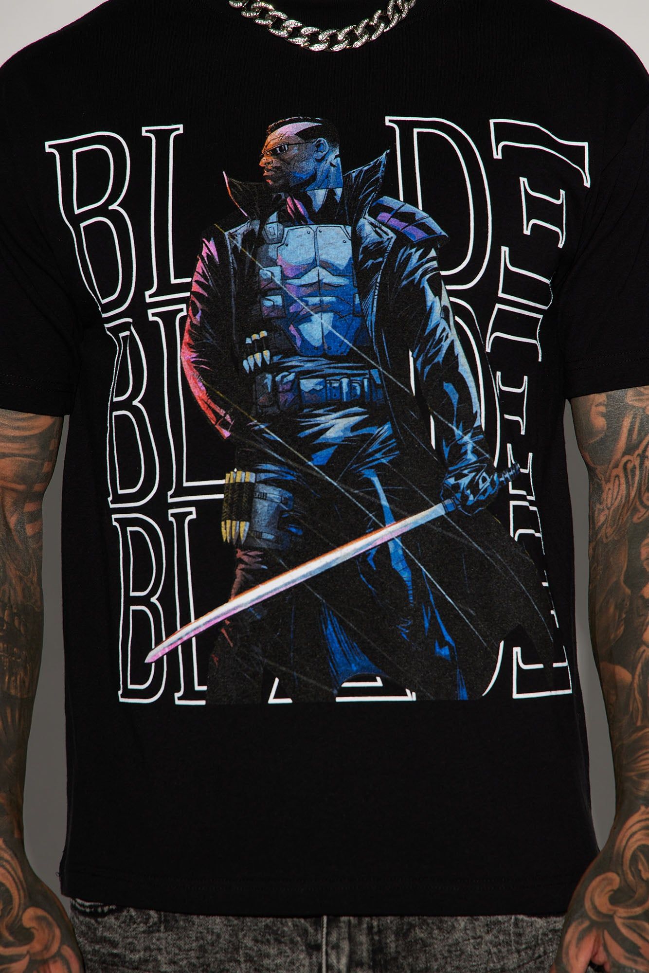 Blade For The Kill Boxy Short Sleeve Tee - Black sold by Fashion Nova product image thumbnail 4