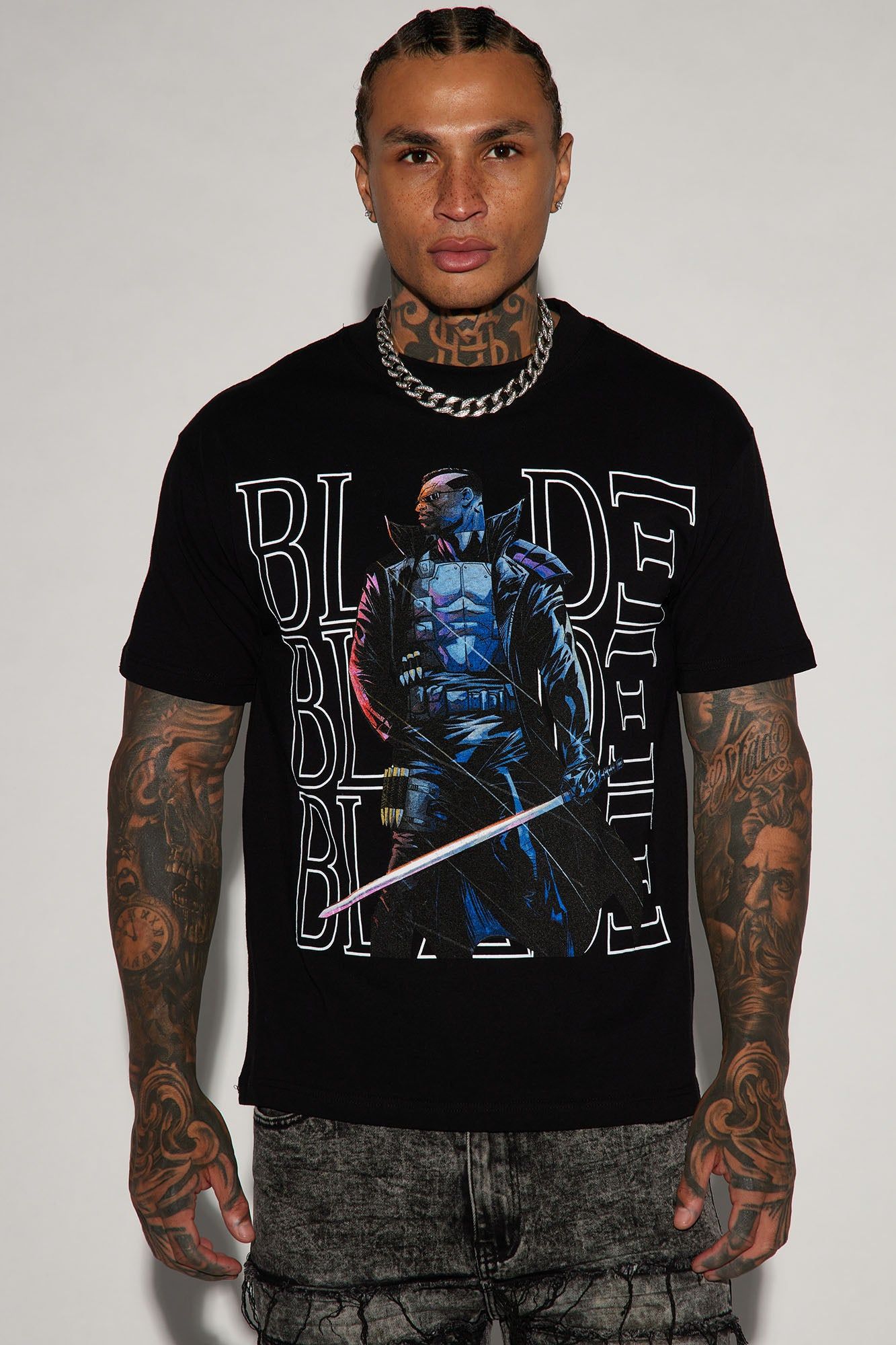 Blade For The Kill Boxy Short Sleeve Tee - Black sold by Fashion Nova