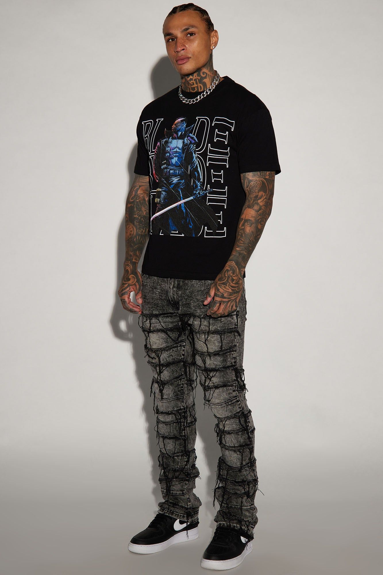 Blade For The Kill Boxy Short Sleeve Tee - Black sold by Fashion Nova product image thumbnail 2