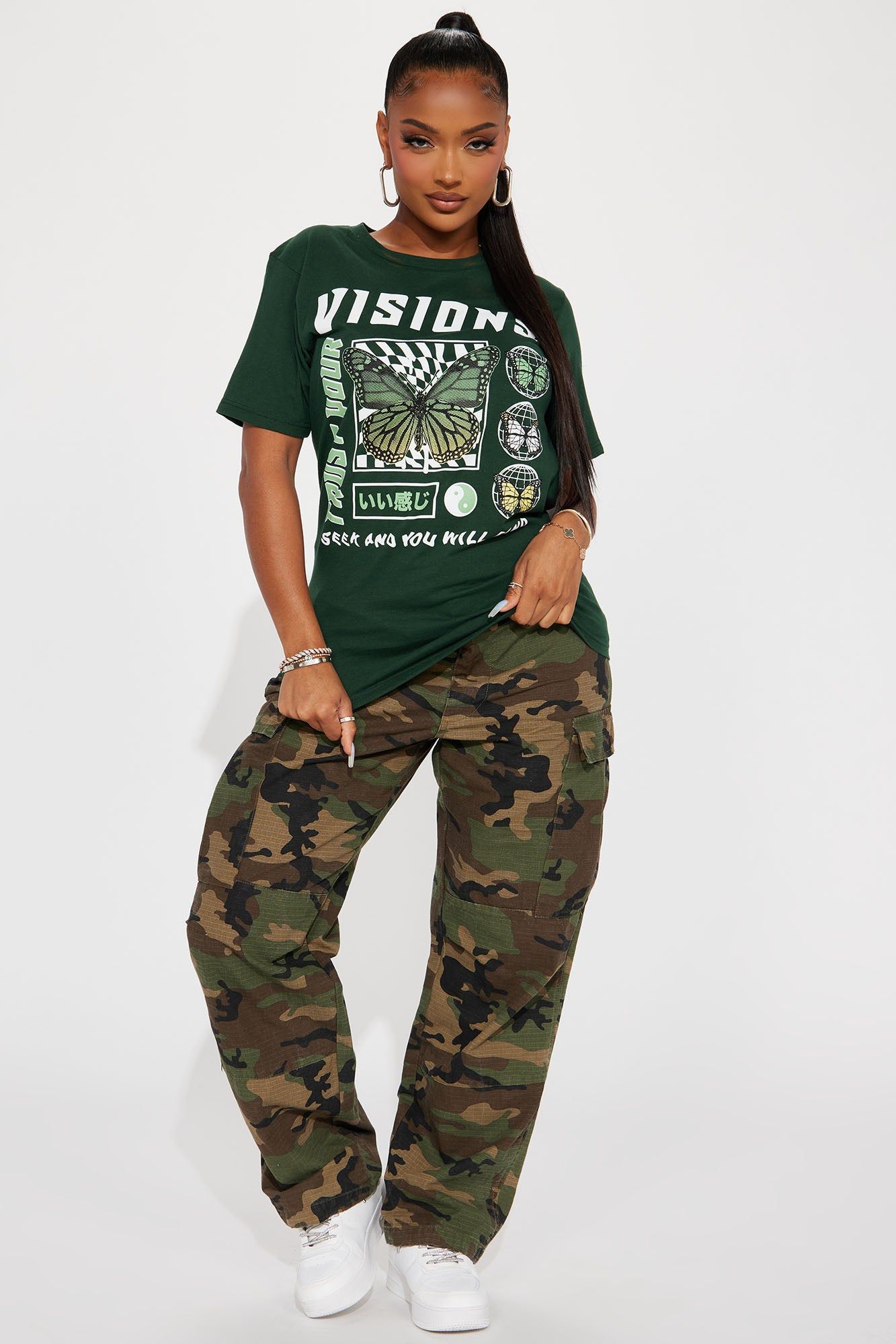 Visions Graphic Tee - Green sold by Fashion Nova product image thumbnail 2