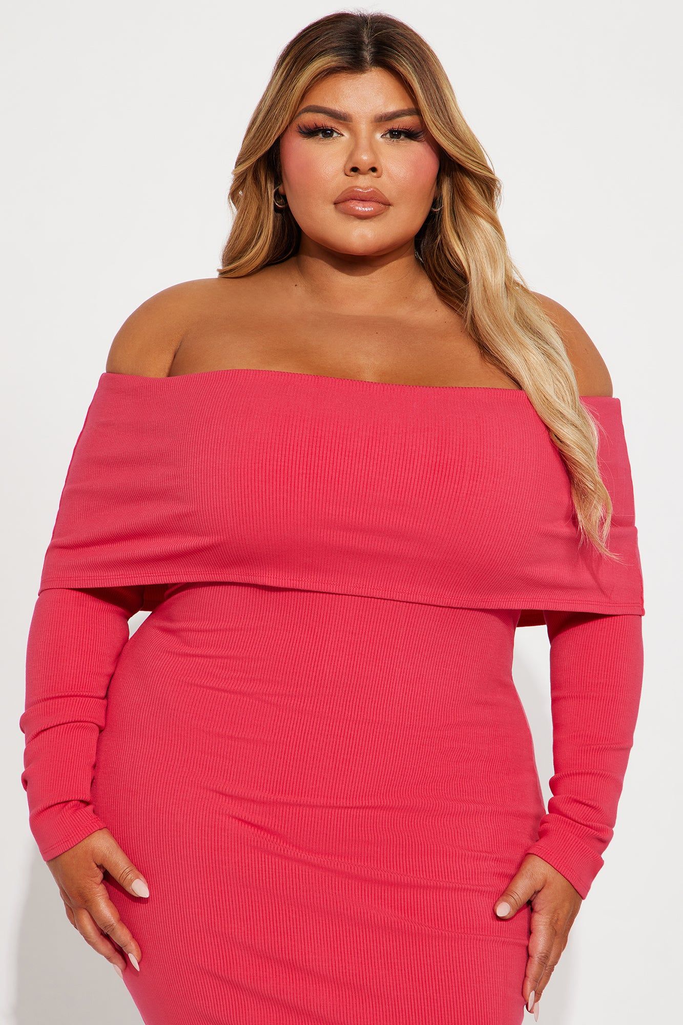 Nayeli Snatched Maxi Dress - Raspberry sold by Fashion Nova product image thumbnail 5