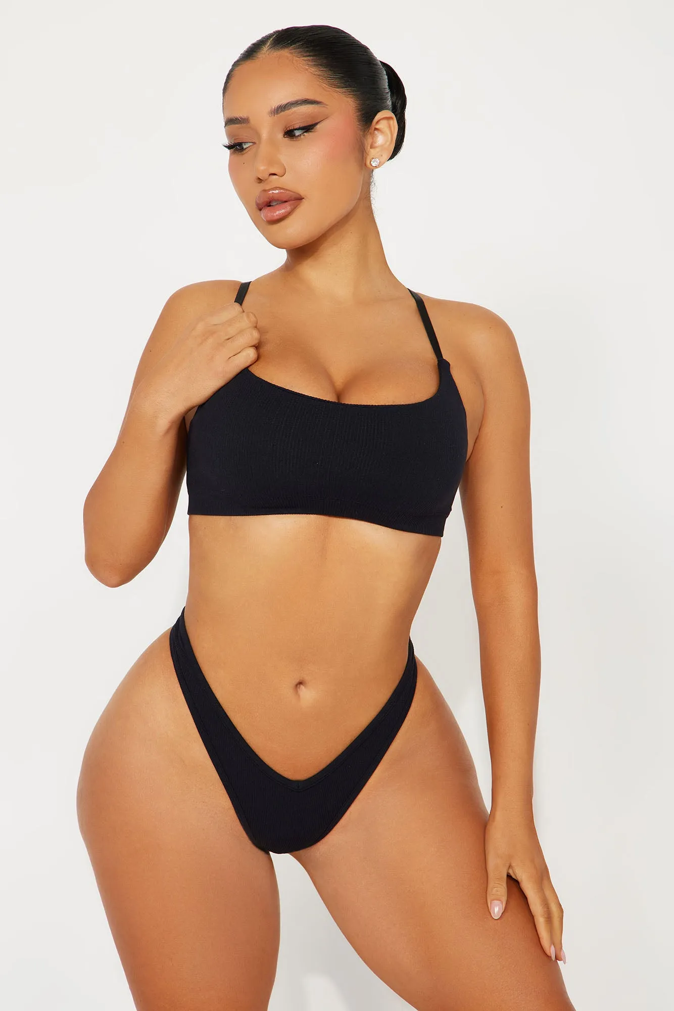 Chill Vibe Seamless Bralette - Black sold by Fashion Nova product image thumbnail 2