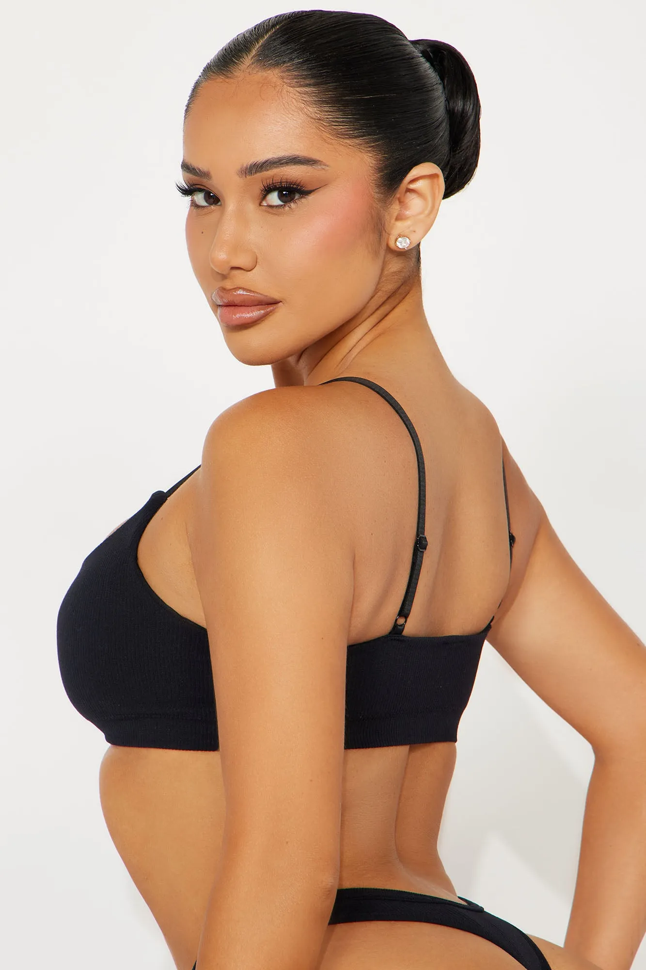 Chill Vibe Seamless Bralette - Black sold by Fashion Nova product image thumbnail 3