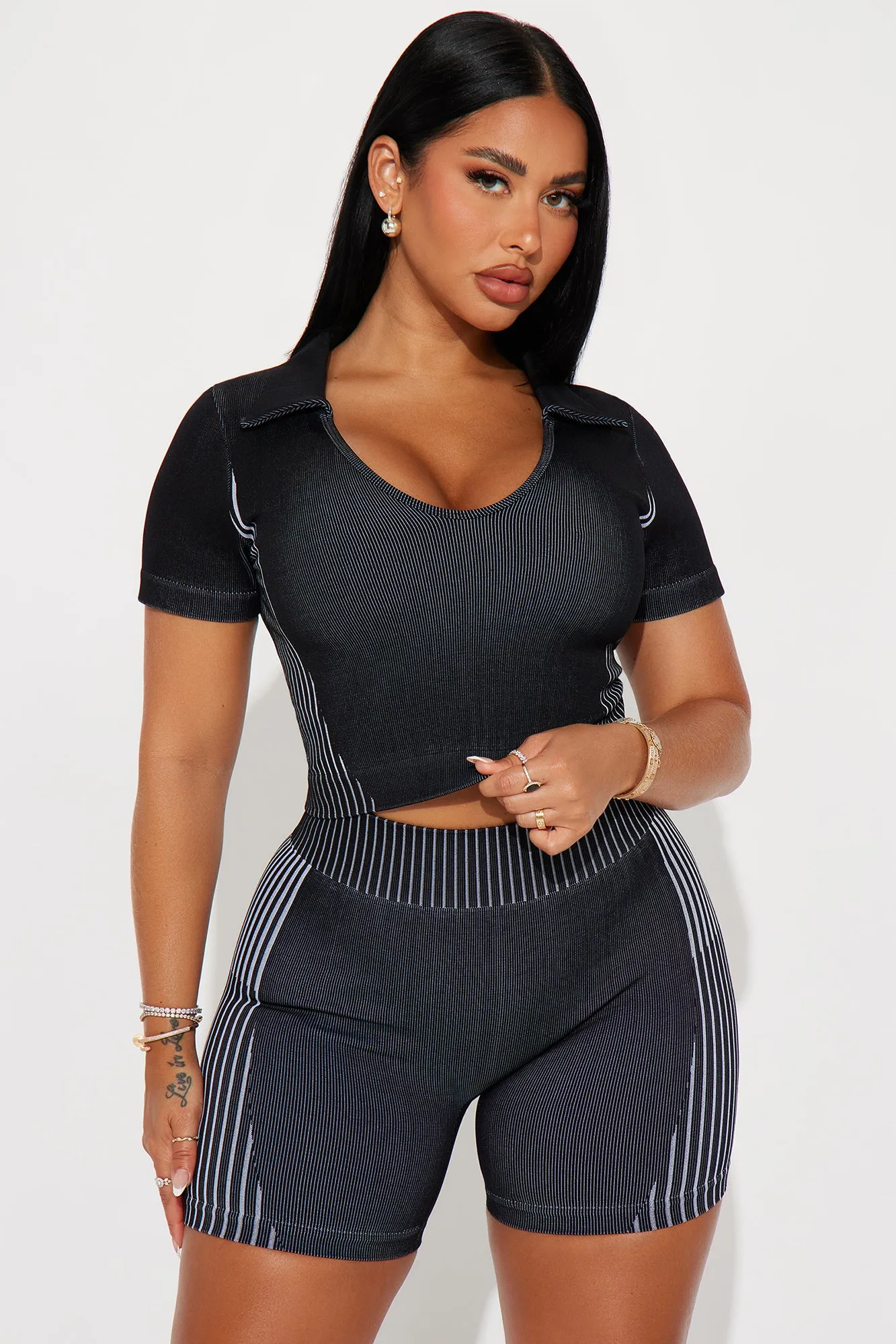 Courtside Fever Active Set - Black sold by Fashion Nova