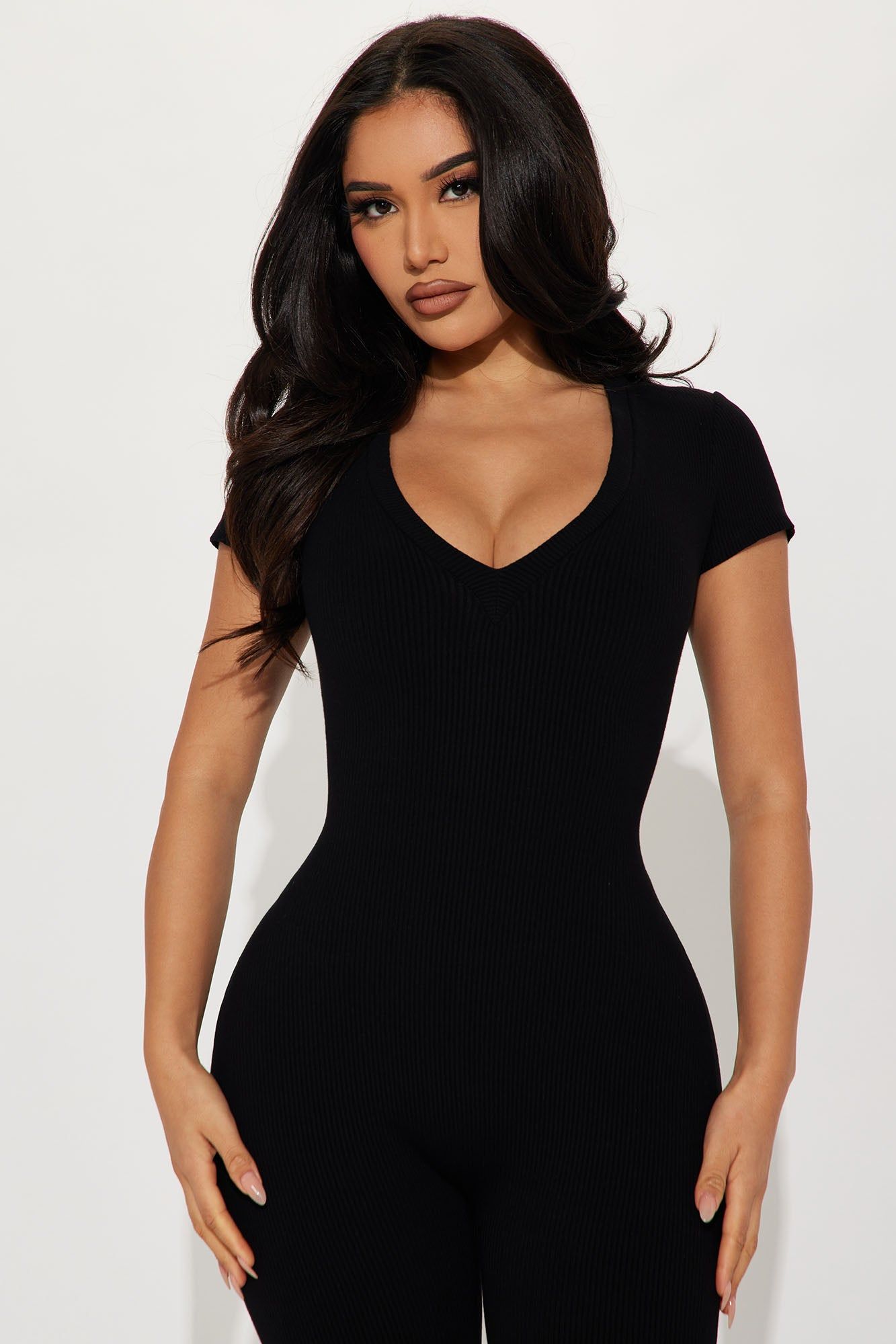 Everly Snatched Jumpsuit - Black sold by Fashion Nova product image thumbnail 2