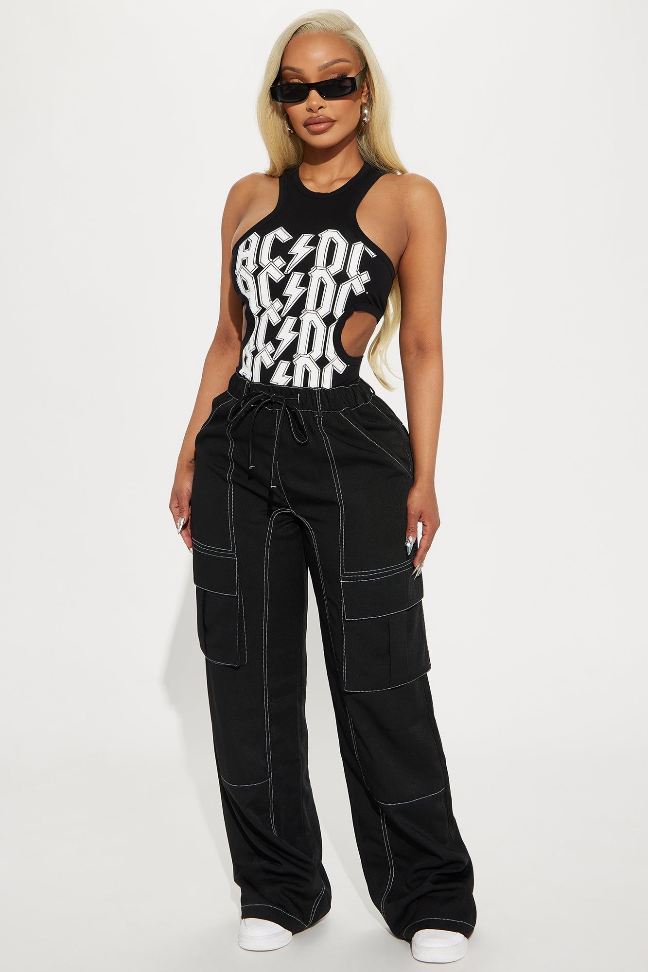 Keep Me Entertained Wide Leg Cargo Pant - Black sold by Fashion Nova
