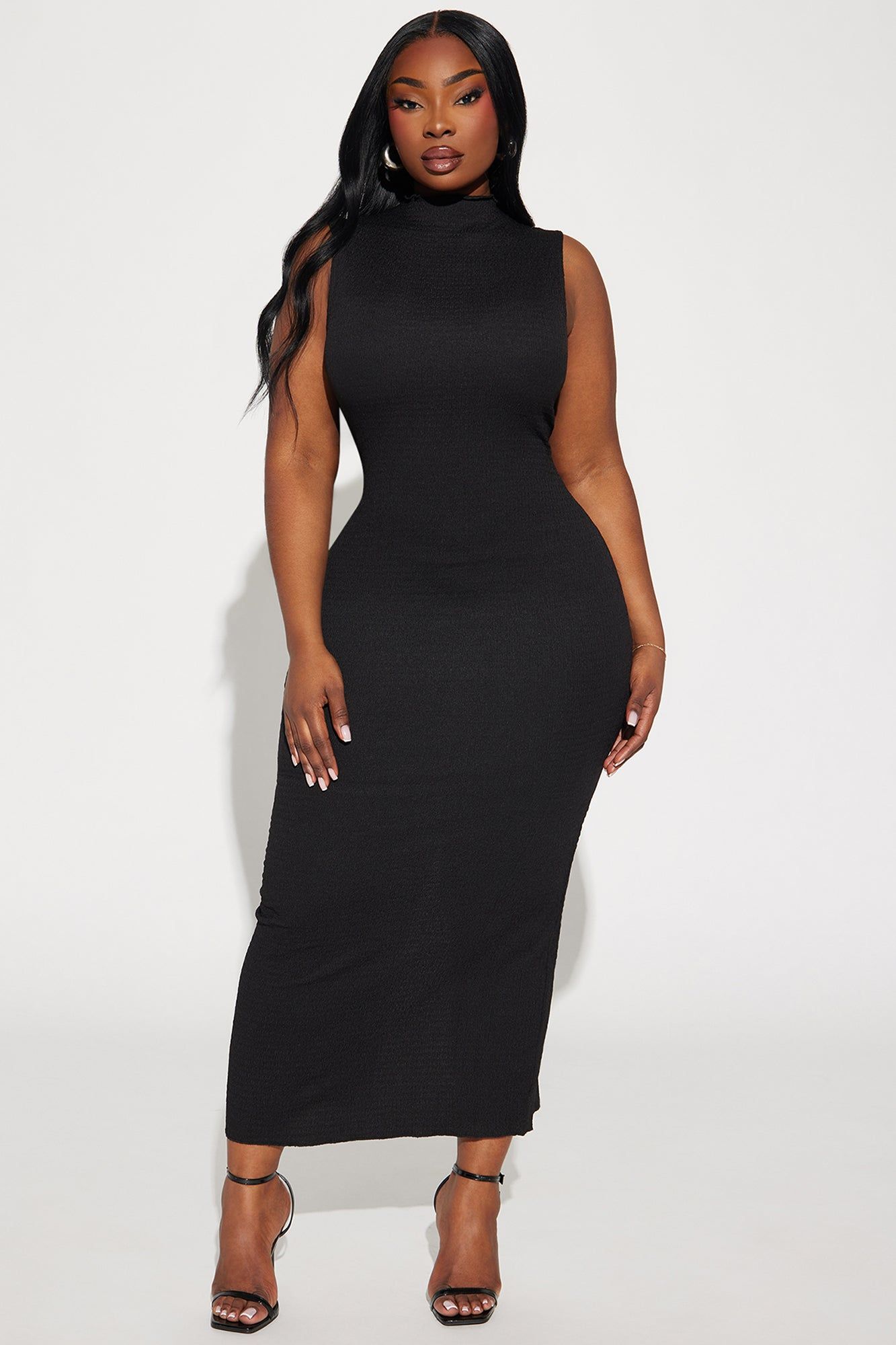 Aspen Textured Maxi Dress - Black sold by Fashion Nova product image thumbnail 4