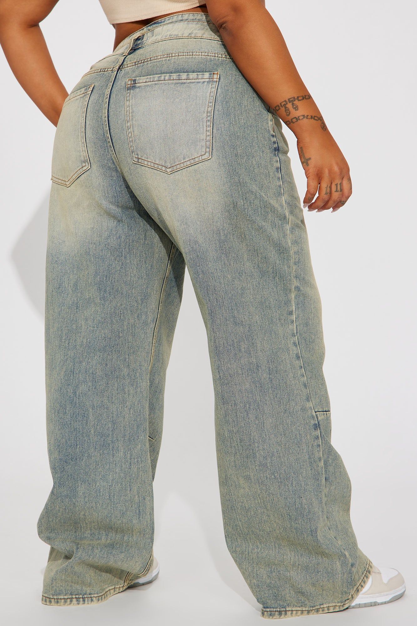Artesia Tinted Baggy Non Stretch Jeans - Light Wash sold by Fashion Nova product image thumbnail 7
