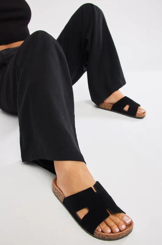Keeping Cool Flat Sandals - Black sold by Fashion Nova