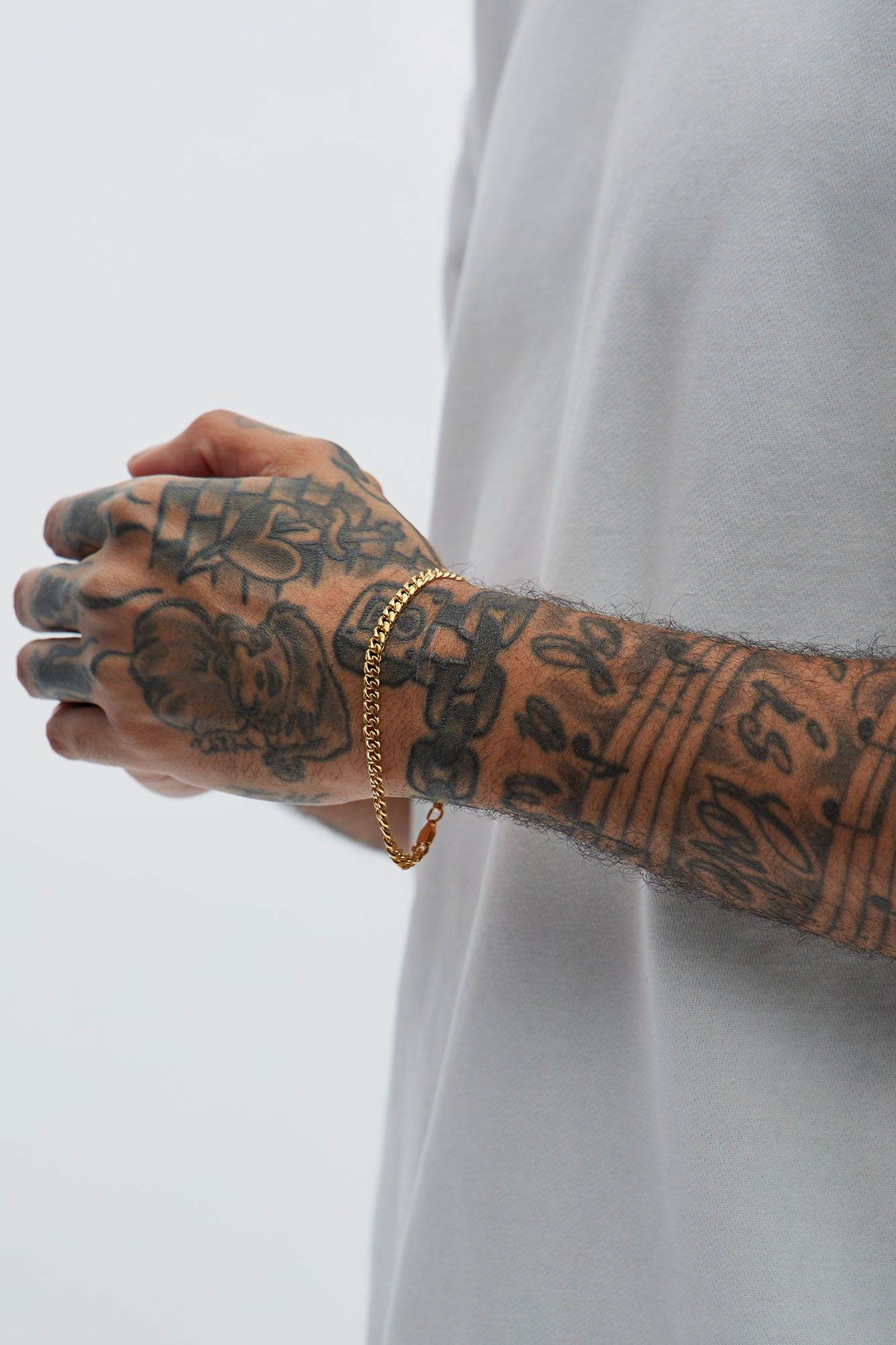 5mm Premium 8″ Cuban Chain Bracelet - Gold sold by Fashion Nova product image thumbnail 2