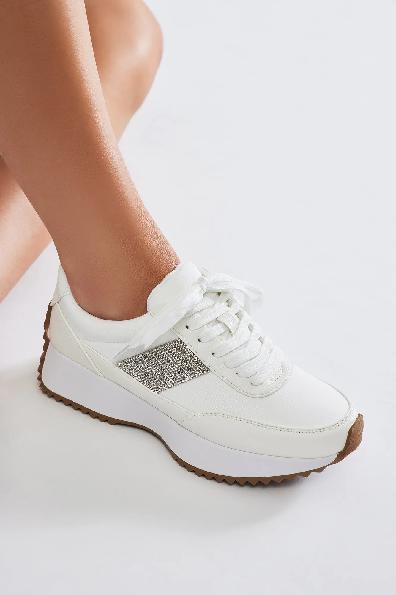 Jordyn Platform Sneakers - White sold by Fashion Nova