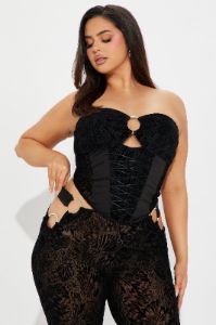 Thalia Lace Pant Set - Black sold by Fashion Nova