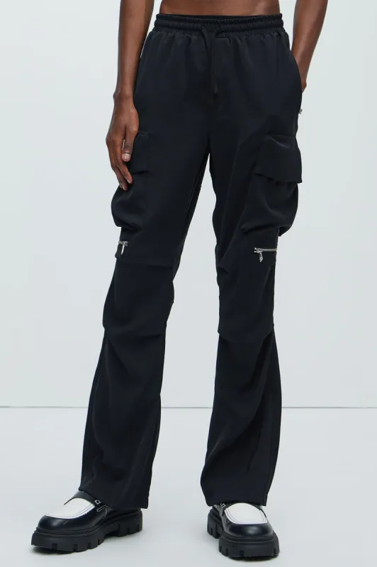 Desto Slim Flare Cargo Pants - Black sold by Fashion Nova