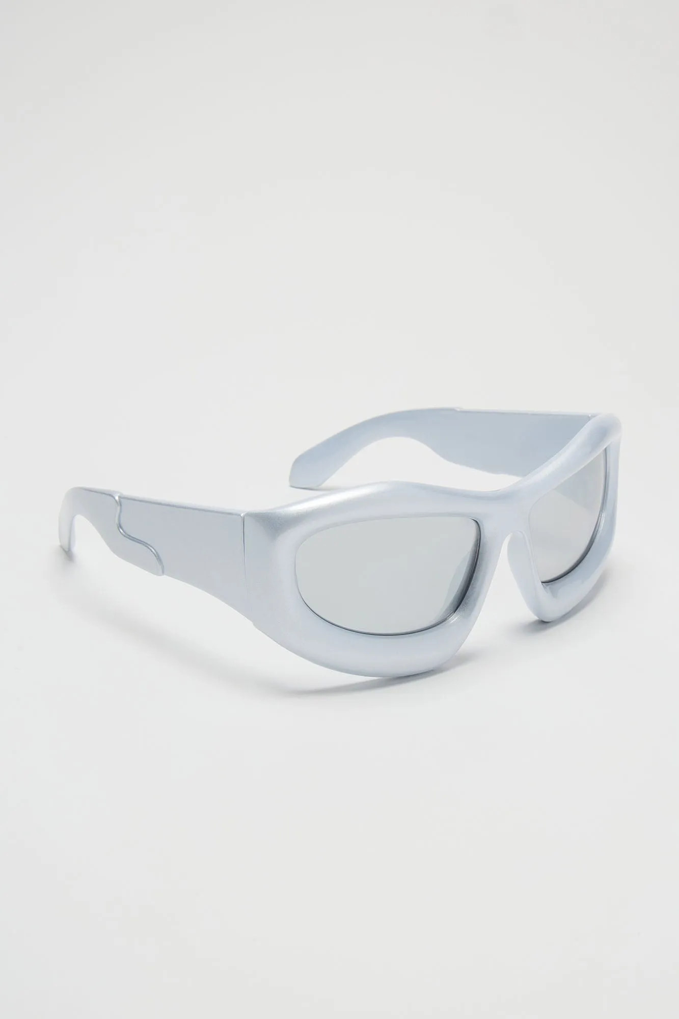 Silver Living Sunglasses - Silver sold by Fashion Nova product image thumbnail 4