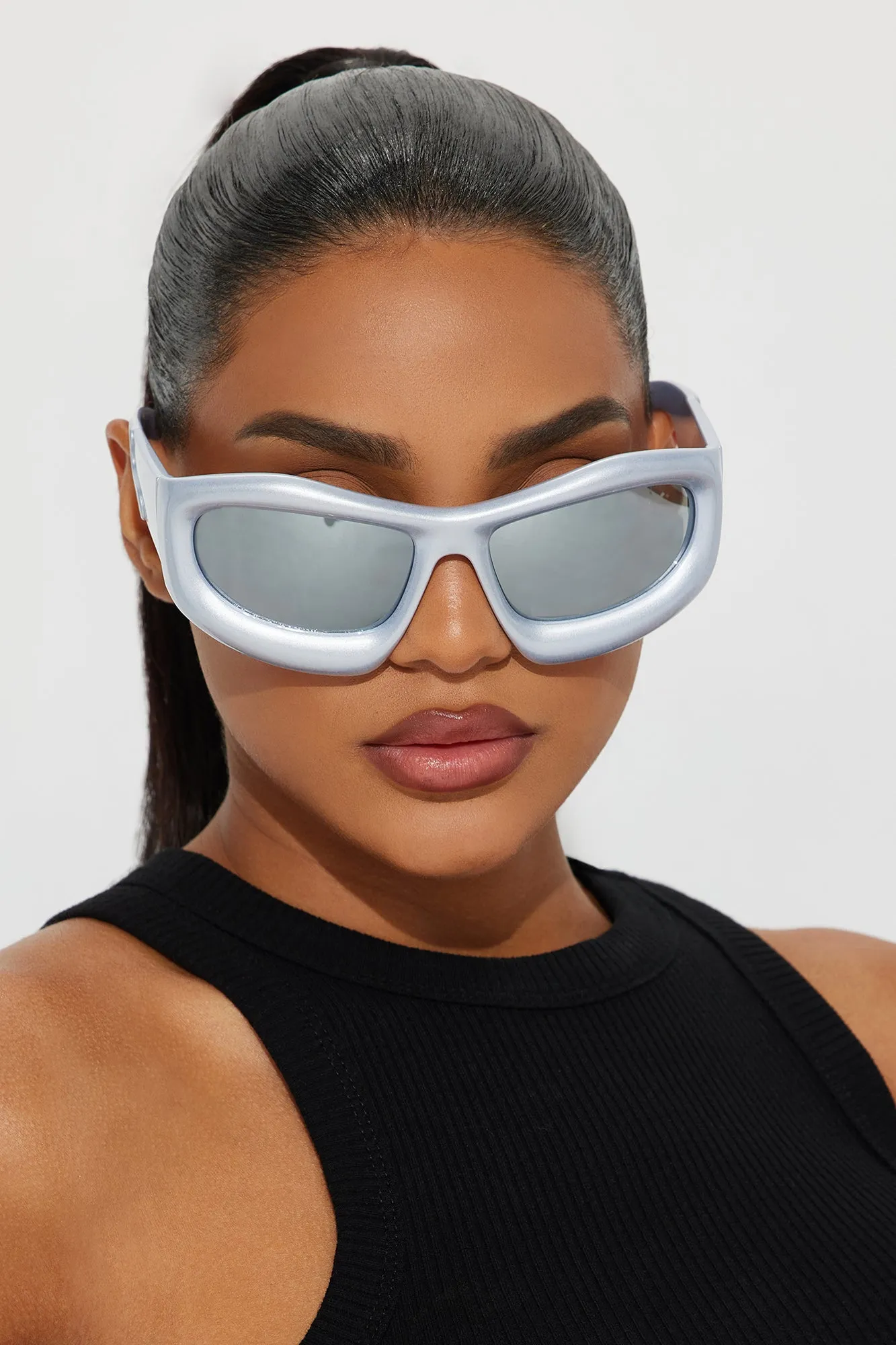 Silver Living Sunglasses - Silver sold by Fashion Nova product image thumbnail 2
