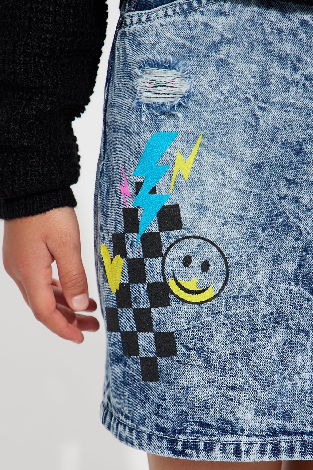 Mini Acid Wash Screen Denim Skirt - Light Wash sold by Fashion Nova product image thumbnail 4