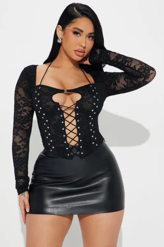 Into Me Lace Top - Black sold by Fashion Nova