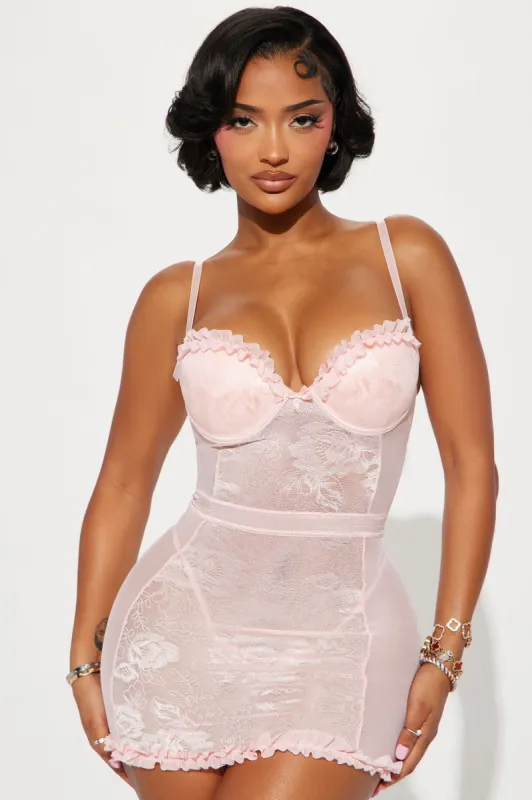 In The City Of Love Lace Chemise - Peach sold by Fashion Nova
