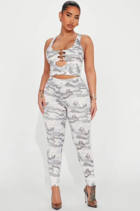 Seek And Find Camo Legging Set - Grey/combo sold by Fashion Nova