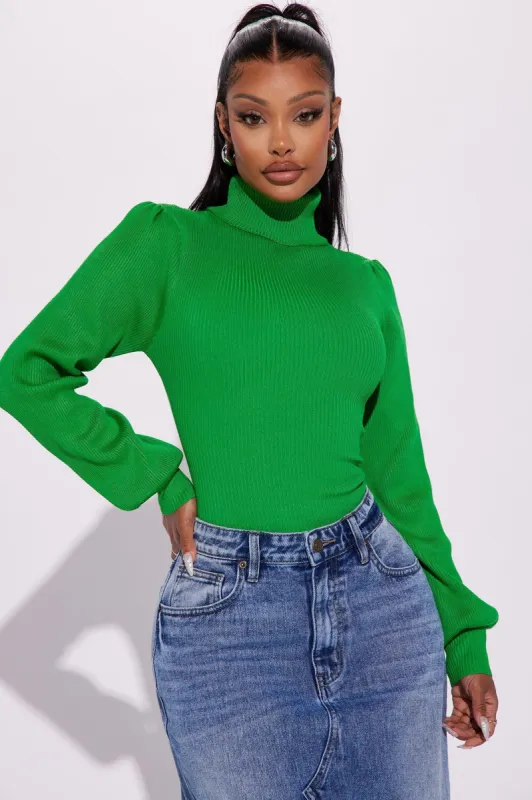 Jaida Turtleneck Sweater - Kelly Green sold by Fashion Nova