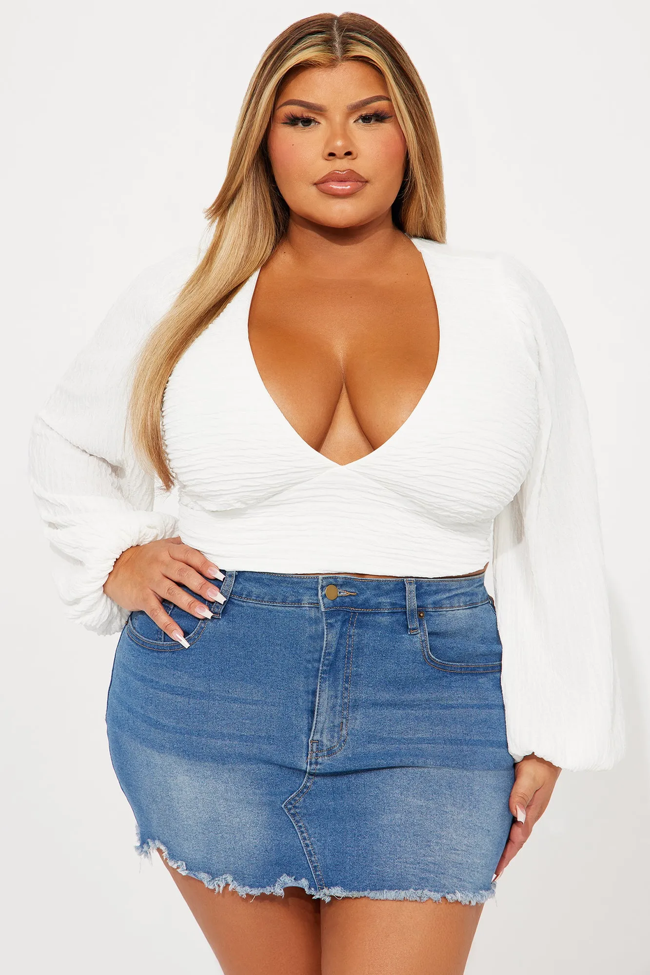 Summer Getaway Blouse - White sold by Fashion Nova product image thumbnail 4