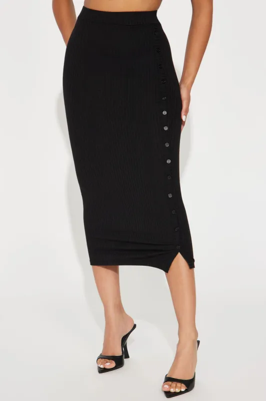 Olivia Ribbed Midi Skirt - Black sold by Fashion Nova
