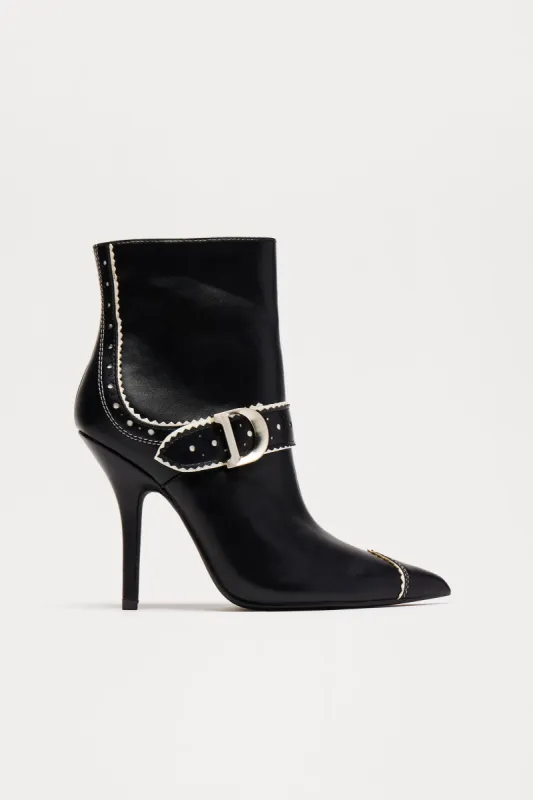 Zena Buckle Booties - Black sold by Fashion Nova