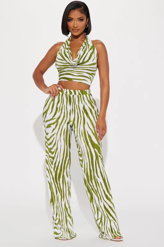 Always Around Plisse Pant Set - Olive sold by Fashion Nova
