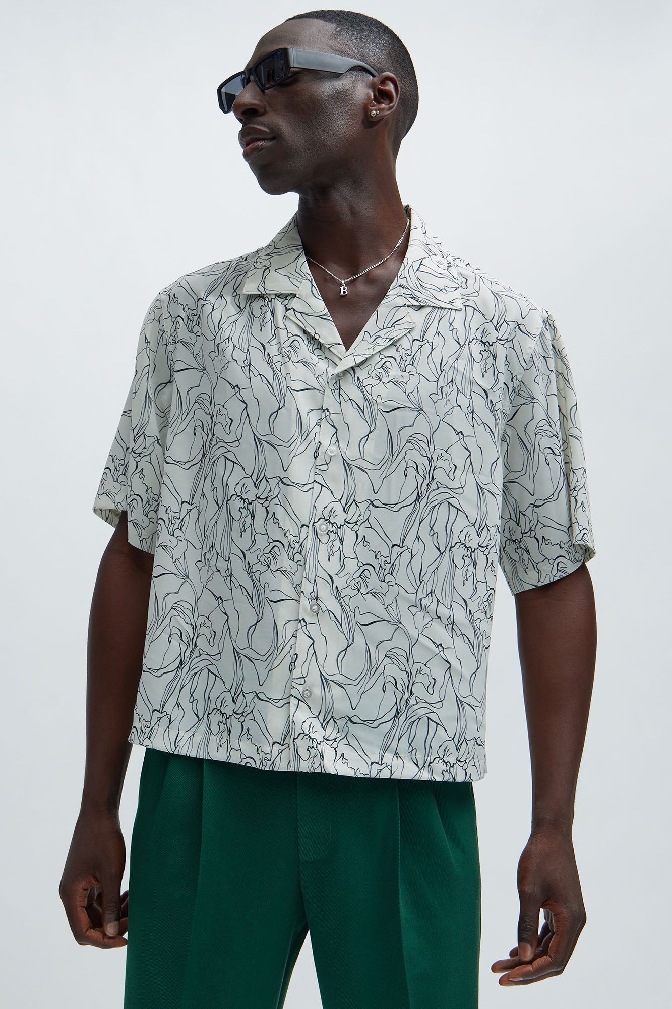 Lily Sketch Shirt - Black/White sold by Fashion Nova