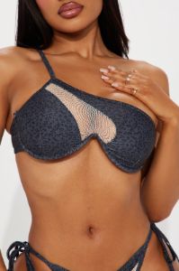 Clarice Underwire 2 Piece Bikini - Black sold by Fashion Nova