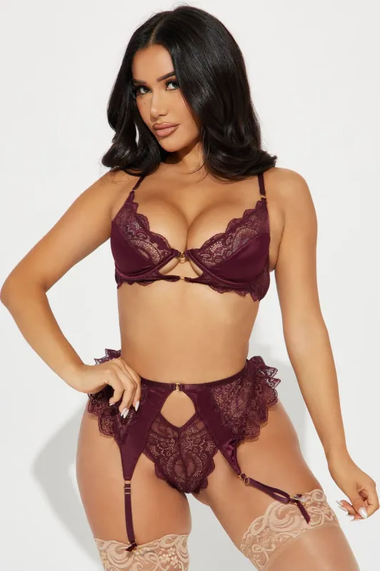 Remember The Night Lace 2 Piece Set - Wine sold by Fashion Nova