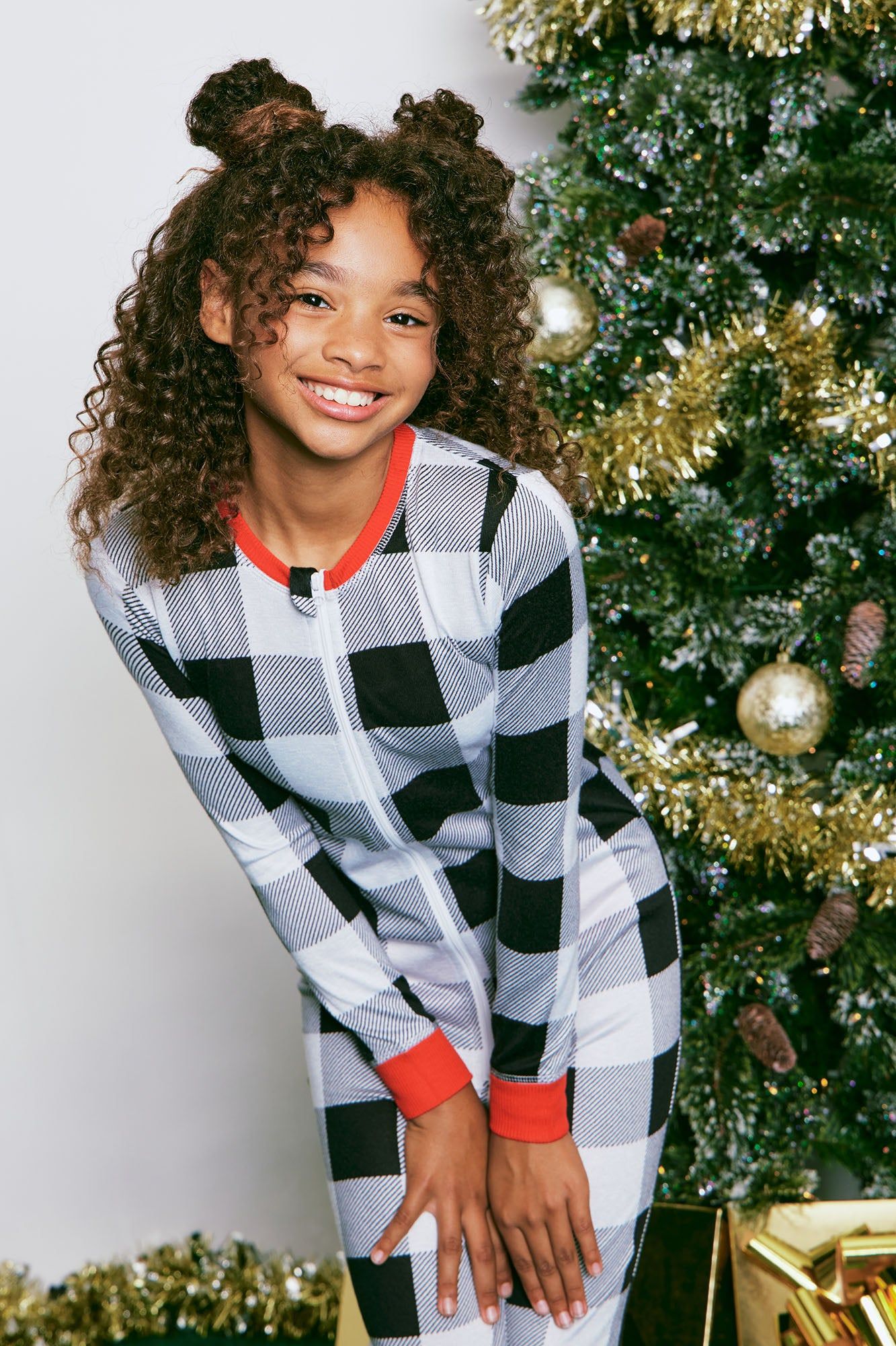 Mini Issa Snow Ball Fight Holiday PJ Jumpsuit Onesie - Black/White sold by Fashion Nova product image thumbnail 2