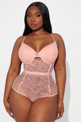 Romantic Affair Lace Teddy - Mauve sold by Fashion Nova